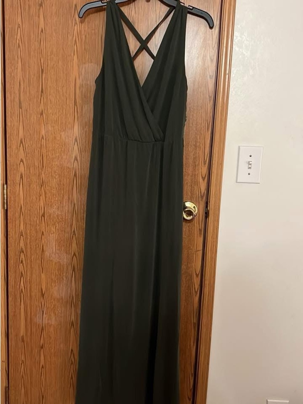 Sleeveless Olive Green Maxi Dress with Crisscross Back